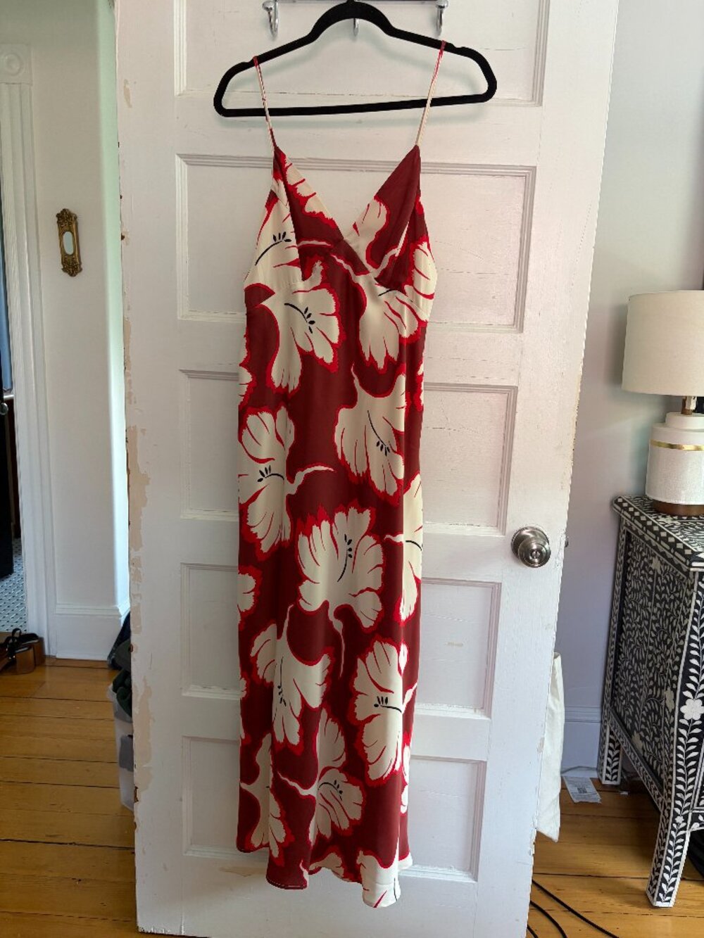 Like New Anthropologie Red and white v-neck slip dress